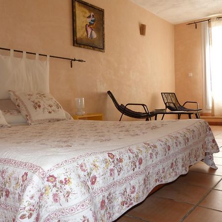 Bed and Breakfast Le Mas de Pié Caud à Rognes Extérieur photo