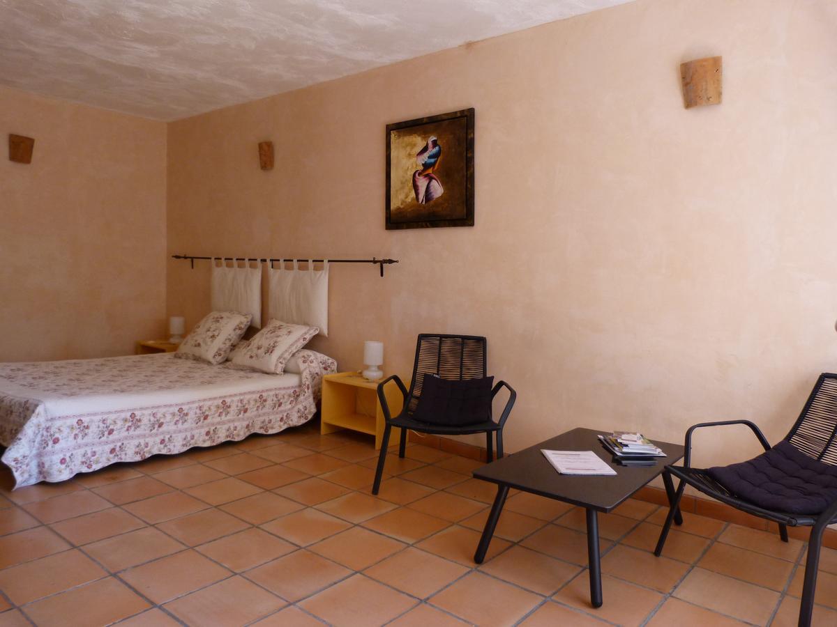 Bed and Breakfast Le Mas de Pié Caud à Rognes Extérieur photo